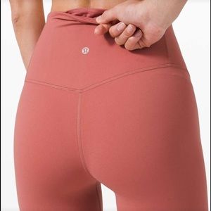 New Lululemon Unlimit HR Tight Leggings 25” Keyhole in Rose